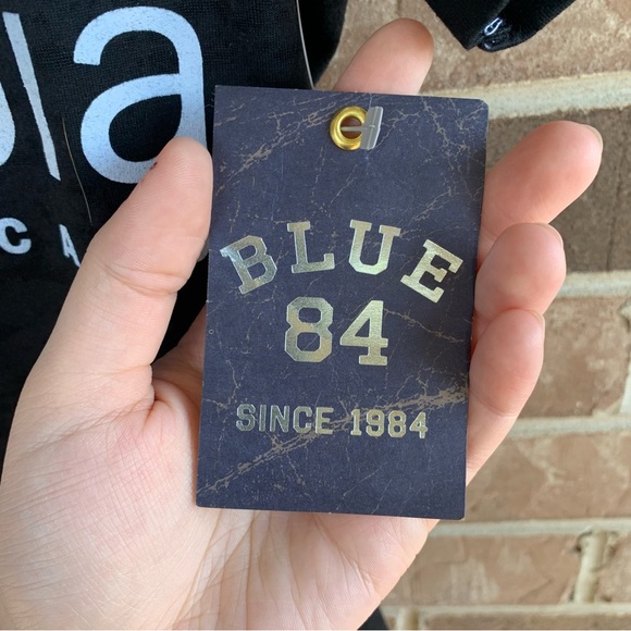 NWT Columbia College Chicago shirt // medium - Picture 7 of 7